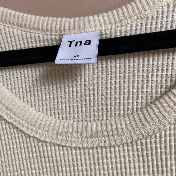 Tna by Aritzia Crew neck waffle long sleeve sweater - Picture 2 of 6